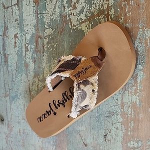 New Gypsy Jazz Camo Flip Flops